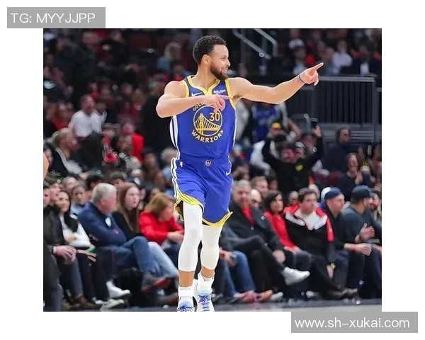 勇士与开拓者激战四月二十日谁能在季后赛中占得先机 勇士与开拓者激战四月二十日谁能在季后赛中占得先机