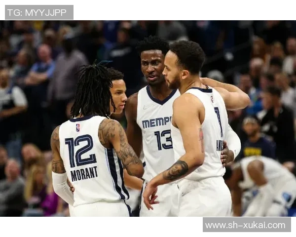 森林狼与雷霆激战正酣赛季关键对决引发球迷热议